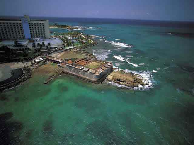 Attraits touristiques à Porto Rico : Puerta de Tierra - San Gerónimo Fort